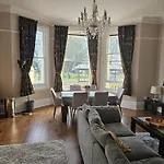 Hove Mansions Apartment